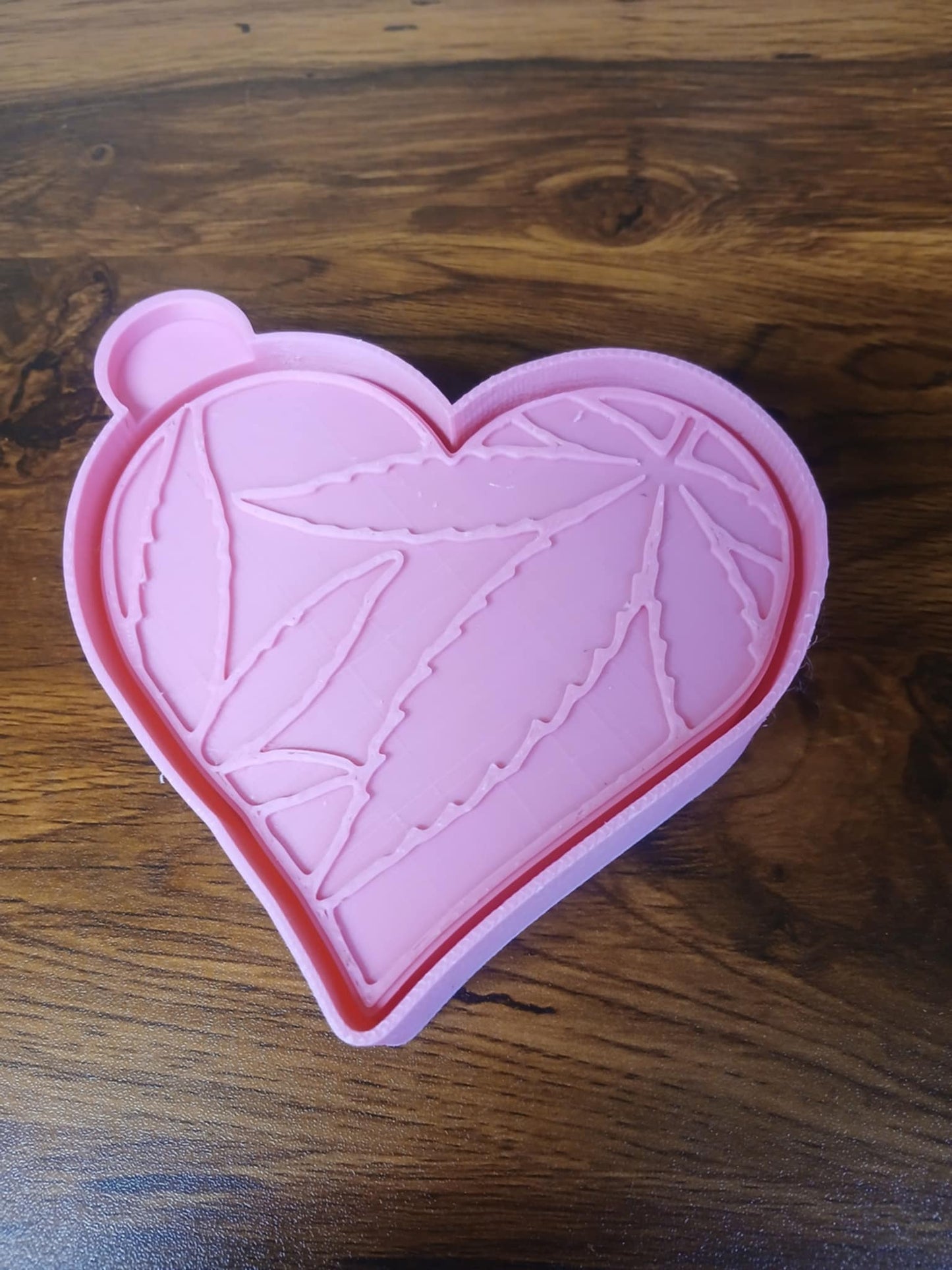 420 Heart Mold