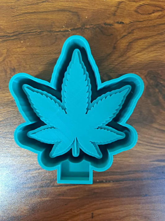 Weed Leaf Mold