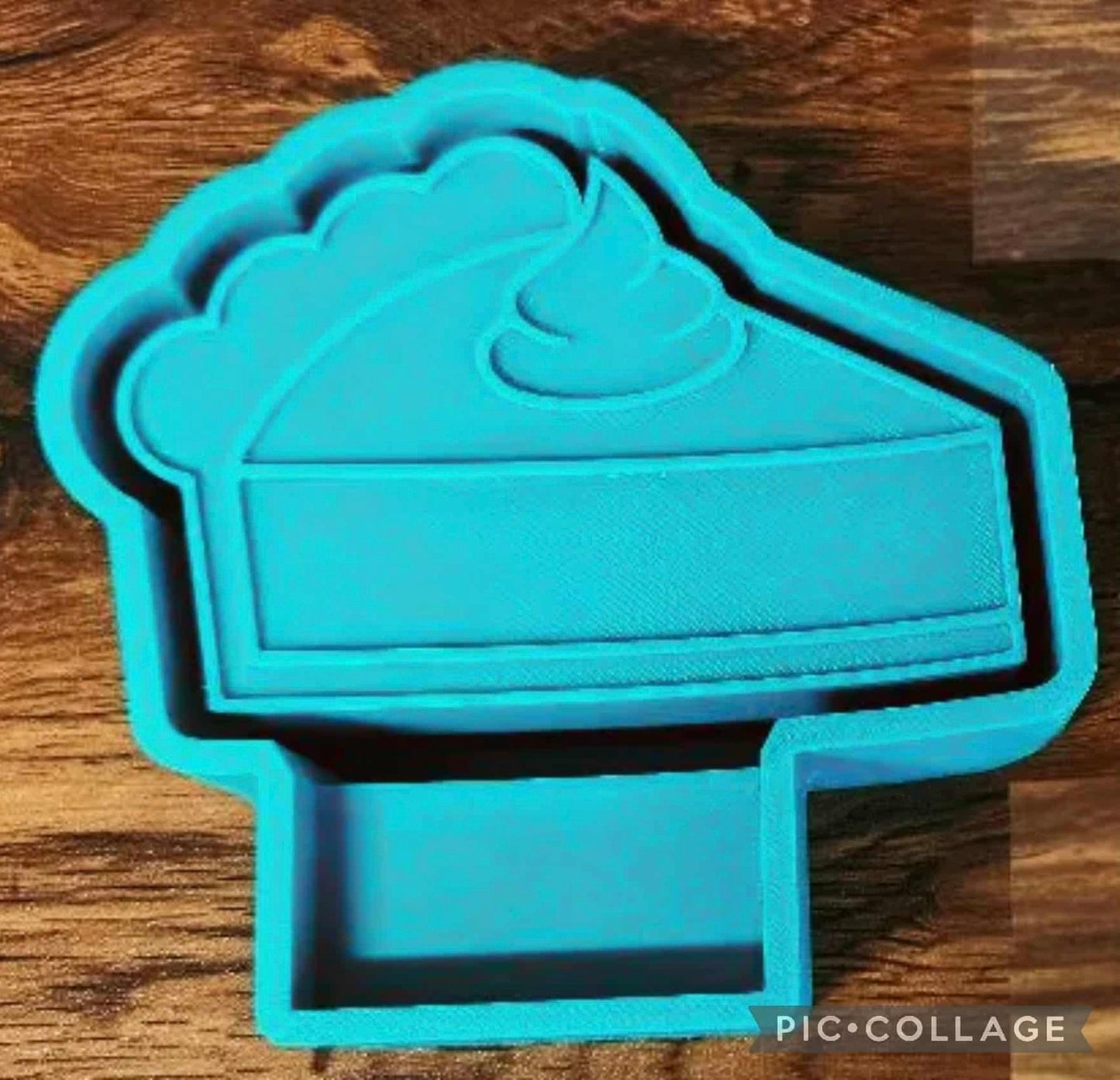Thanksgiving Pie Mold